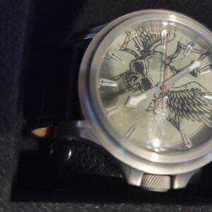 Affliction.Live fast Never worn very rare